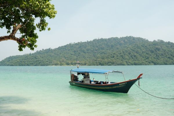 SHARING ISLAND HOPPING BY SPEED BOAT TOUR