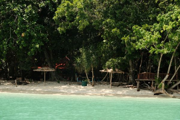 SHARING ISLAND HOPPING BY SPEED BOAT TOUR