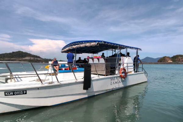 Private Cruise with Saladin Of Langkawi (3.5 hours)