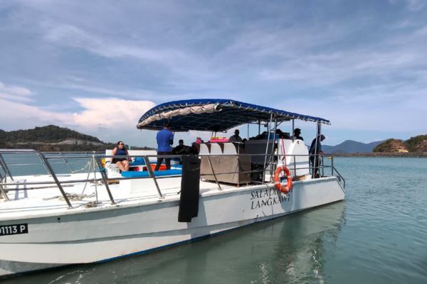 Private Cruise with Saladin Of Langkawi (3.5 hours)